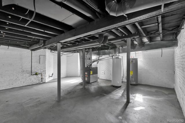 951 E Grand Boulevard, Detroit, MI 48207