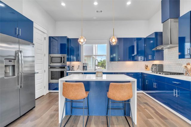 808 Fisher A, Houston, TX 77018