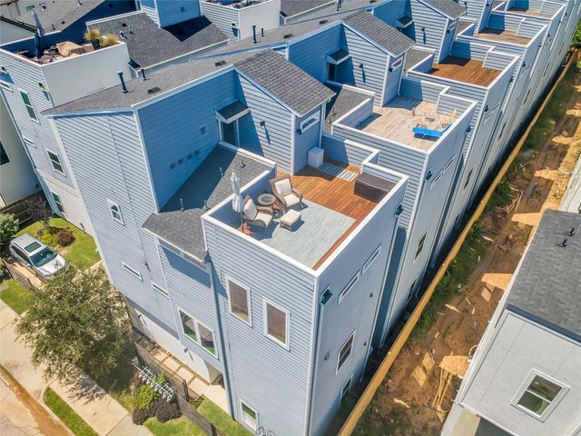 808 Fisher A, Houston, TX 77018