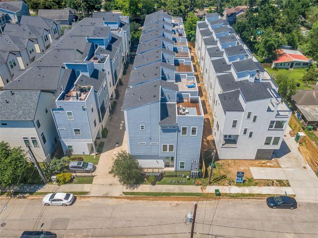 808 Fisher A, Houston, TX 77018