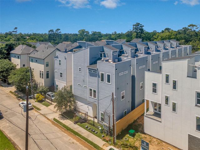 808 Fisher A, Houston, TX 77018