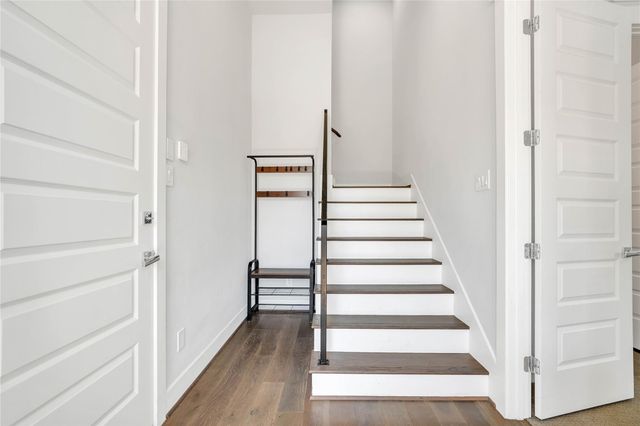 808 Fisher A, Houston, TX 77018
