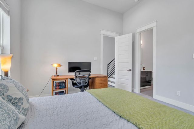 808 Fisher A, Houston, TX 77018