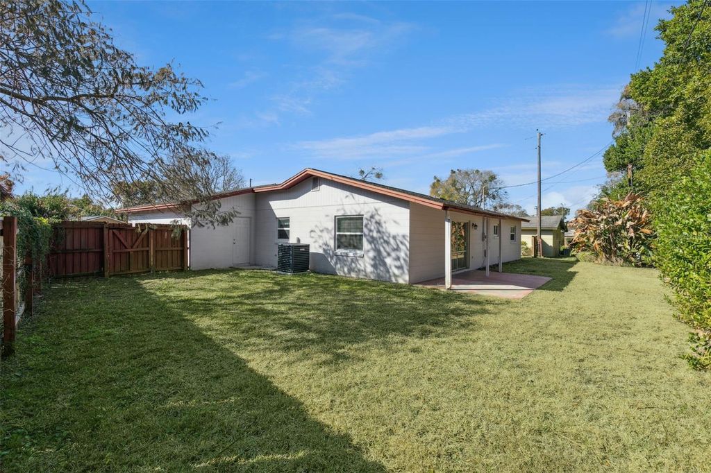 Image 32 of property listing at 521 MASON STREET, Altamonte Springs, FL 32701