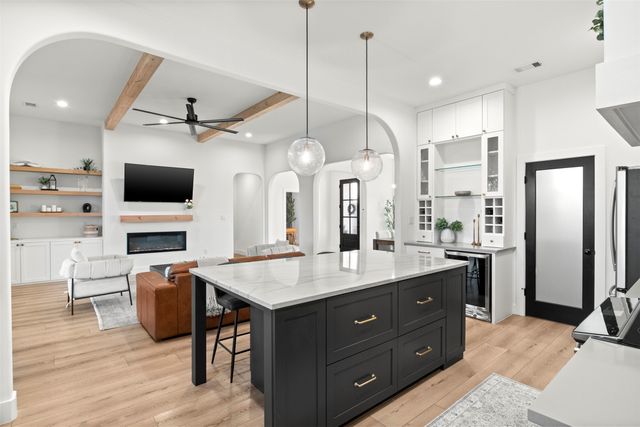 1220 Lynn Way, Waxahachie, TX 75165