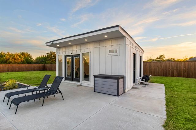 1220 Lynn Way, Waxahachie, TX 75165