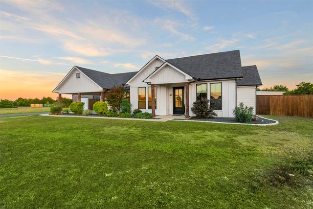 1220 Lynn Way, Waxahachie, TX 75165