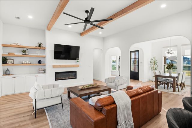 1220 Lynn Way, Waxahachie, TX 75165