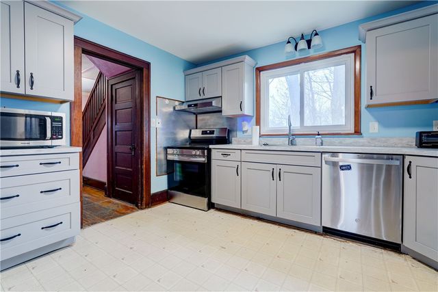 1534 Lake Road, Hamlin, NY 14464