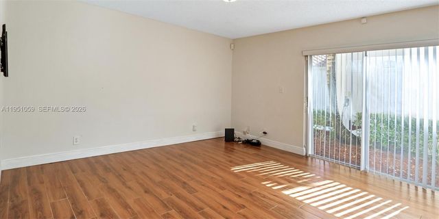 1110 NW 108th Ave, Plantation, FL 33322