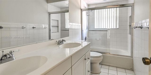 1110 NW 108th Ave, Plantation, FL 33322