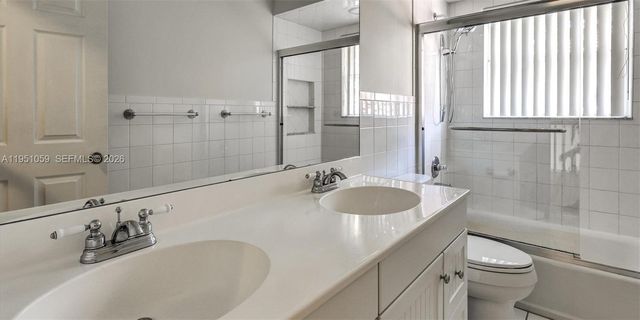 1110 NW 108th Ave, Plantation, FL 33322