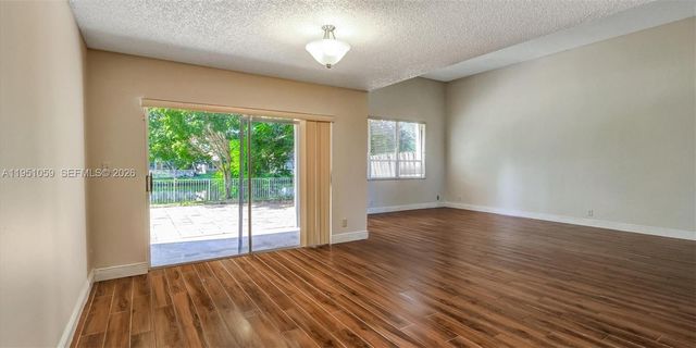 1110 NW 108th Ave, Plantation, FL 33322