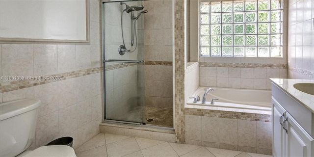 1110 NW 108th Ave, Plantation, FL 33322