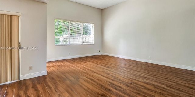 1110 NW 108th Ave, Plantation, FL 33322