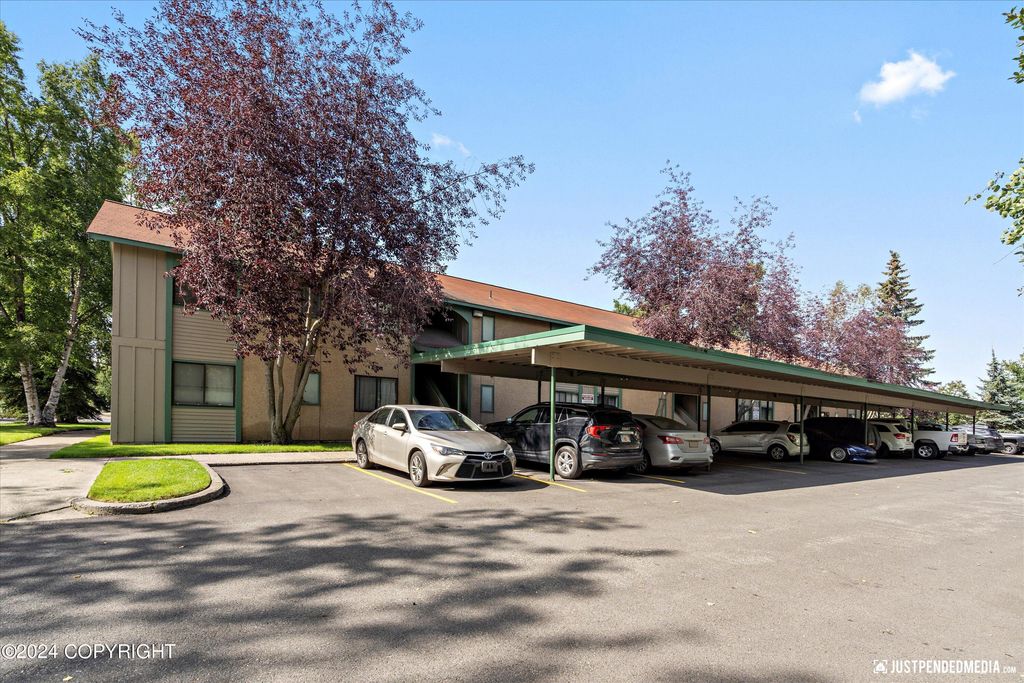 3081 Lois Drive, #812, Anchorage, AK 99517