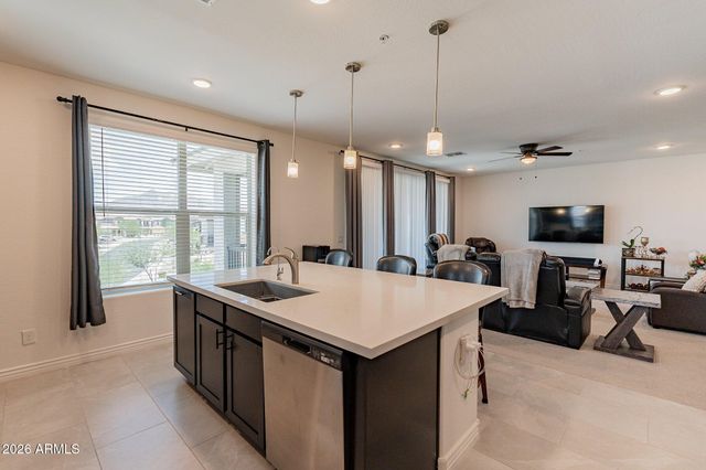 5100 E RANCHO PALOMA Drive 2085, Cave Creek, AZ 85331