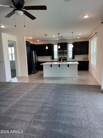 5100 E RANCHO PALOMA Drive 2085, Cave Creek, AZ 85331