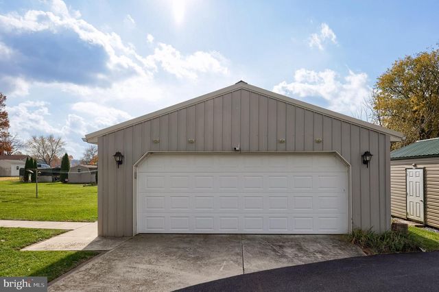 104 HORSESHOE DR, Annville, PA 17003