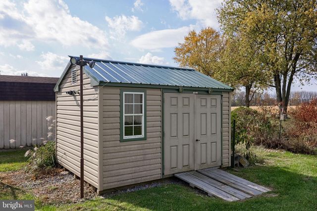 104 HORSESHOE DR, Annville, PA 17003