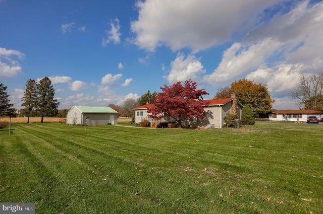 104 HORSESHOE DR, Annville, PA 17003