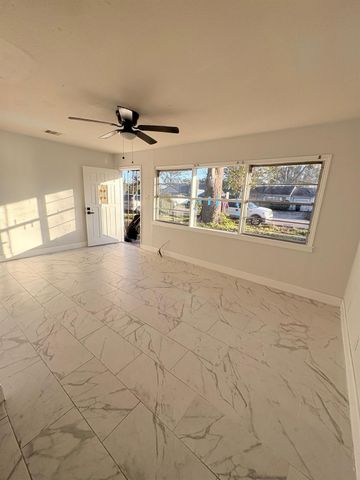 3010 Mccrarey Drive, Houston, TX 77088