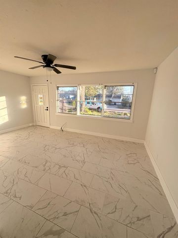 3010 Mccrarey Drive, Houston, TX 77088