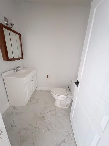 3010 Mccrarey Drive, Houston, TX 77088