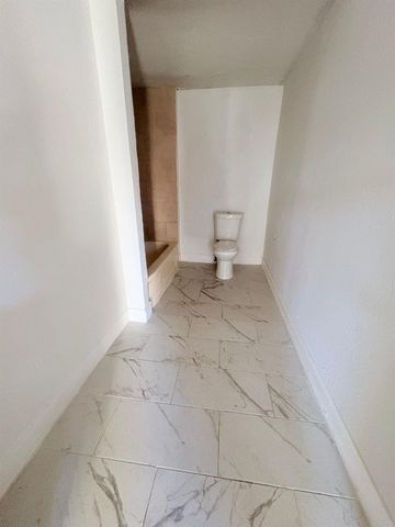 3010 Mccrarey Drive, Houston, TX 77088