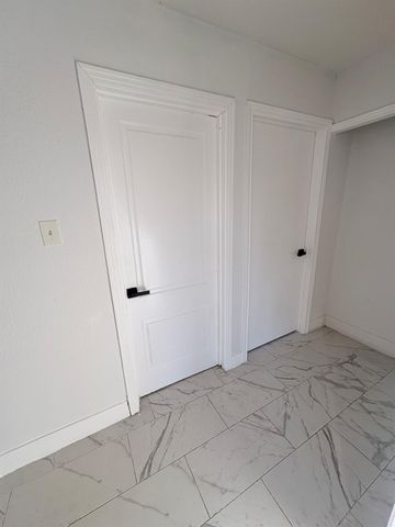 3010 Mccrarey Drive, Houston, TX 77088