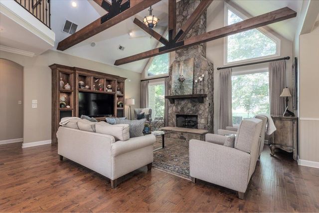 751 LONEWOOD WAY, Collierville, TN 38017