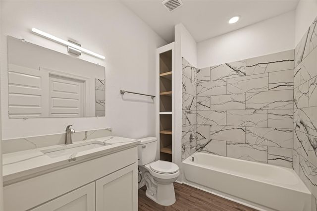 2609 Boss Street, La Marque, TX 77568