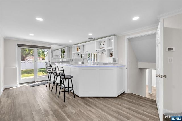 4-25 Boyd Avenue, Fair Lawn, NJ 07410