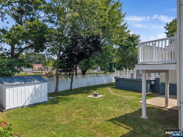 4-25 Boyd Avenue, Fair Lawn, NJ 07410