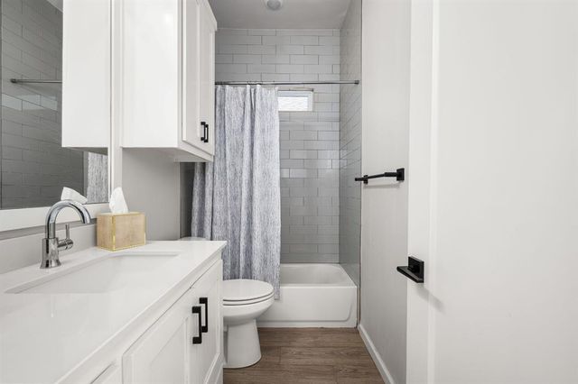 15116 Jasper Court, Edmond, OK 73013