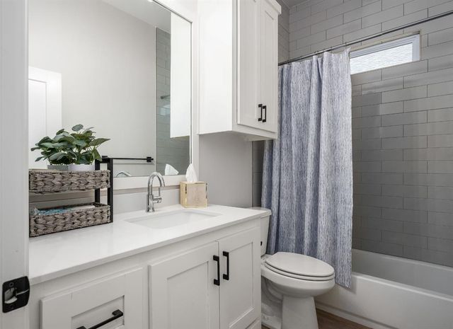 15116 Jasper Court, Edmond, OK 73013