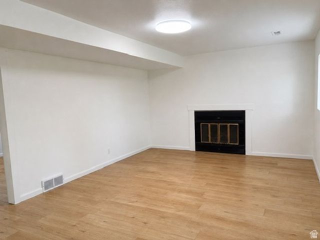 3401 W SUNNYBROOK DR, West Valley City, UT 84119