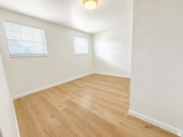 3401 W SUNNYBROOK DR, West Valley City, UT 84119