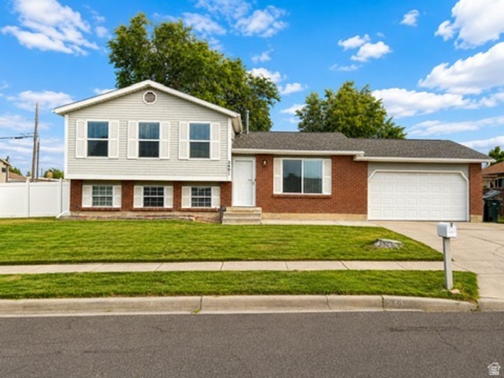3401 W SUNNYBROOK DR, West Valley City, UT 84119