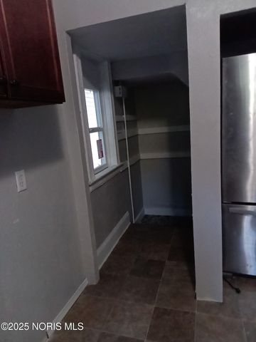 518 South Avenue, Toledo, OH 43609