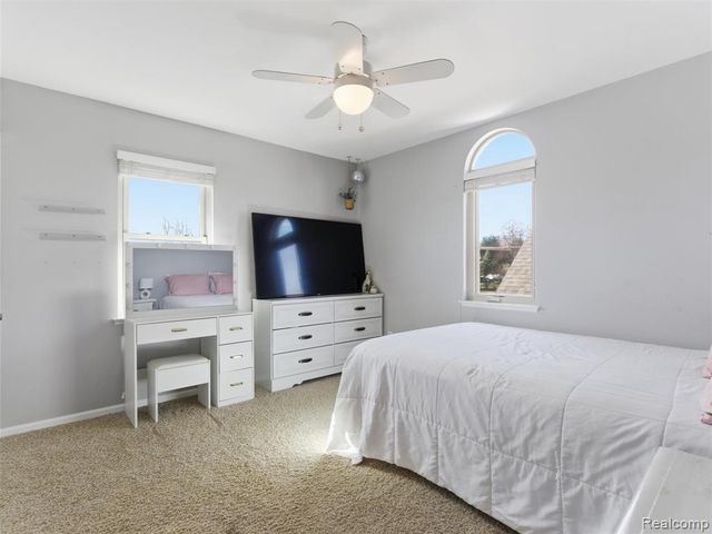 12183 Margaret Drive, Fenton, MI 48430