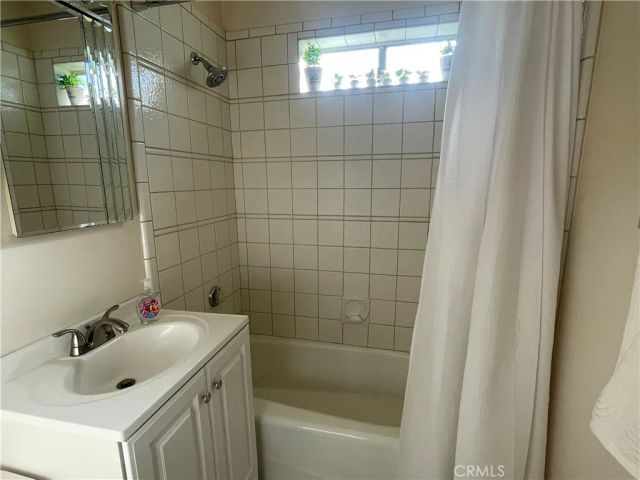 6056 Camerino, Lakewood, CA 90713