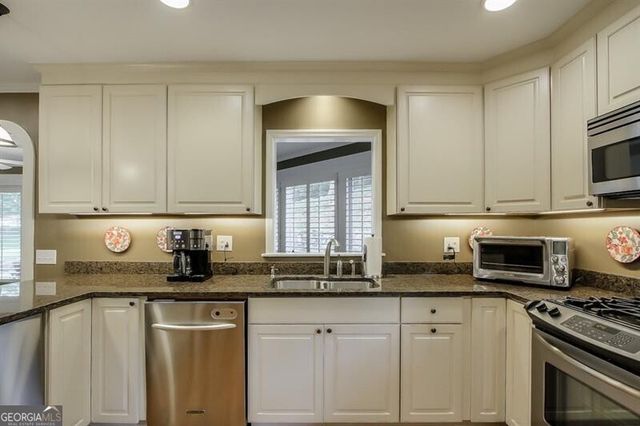 42 Pine Lake Drive, Sandy Springs, GA 30327