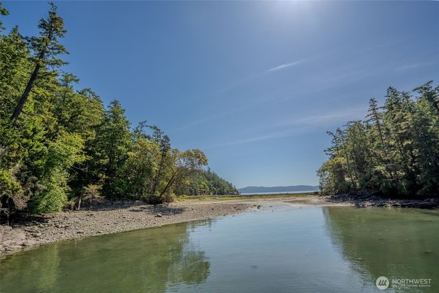 140 Judith Lane, Orcas Island, WA 98245