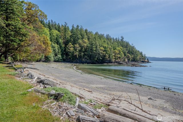 140 Judith Lane, Orcas Island, WA 98245