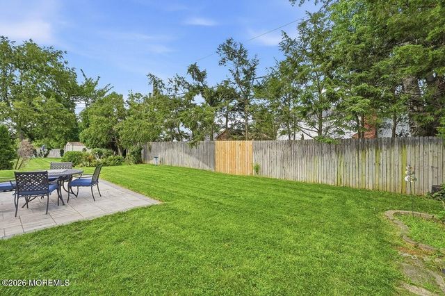 53 Ivy Way, Aberdeen, NJ 07747