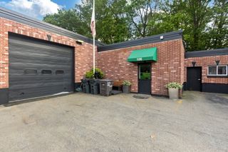 106 River St, Dedham, MA 02026