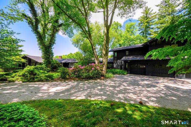 2 Point Road, Norwalk, CT 06854
