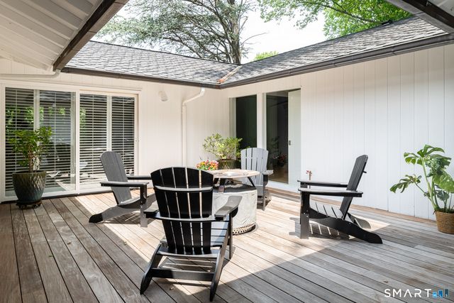 2 Point Road, Norwalk, CT 06854