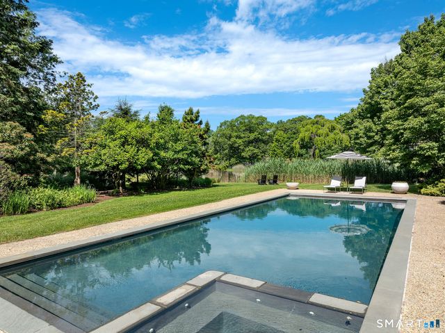 2 Point Road, Norwalk, CT 06854